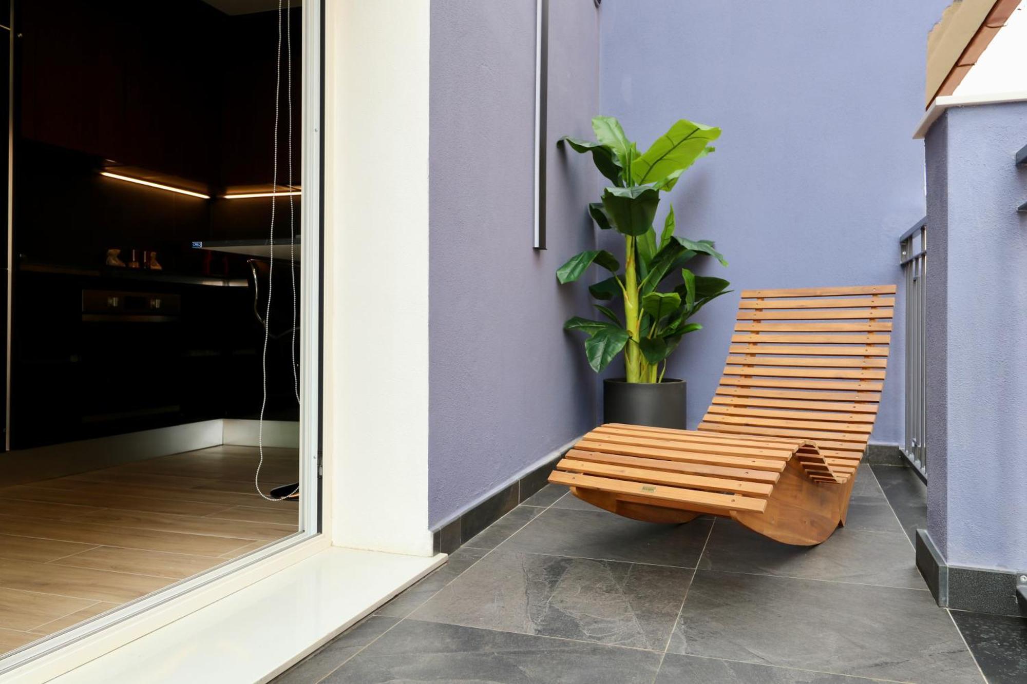 Luxurious Garibaldi Penthouse - Terrace - Great View - Full Renovation - Historical Centre - Amazing