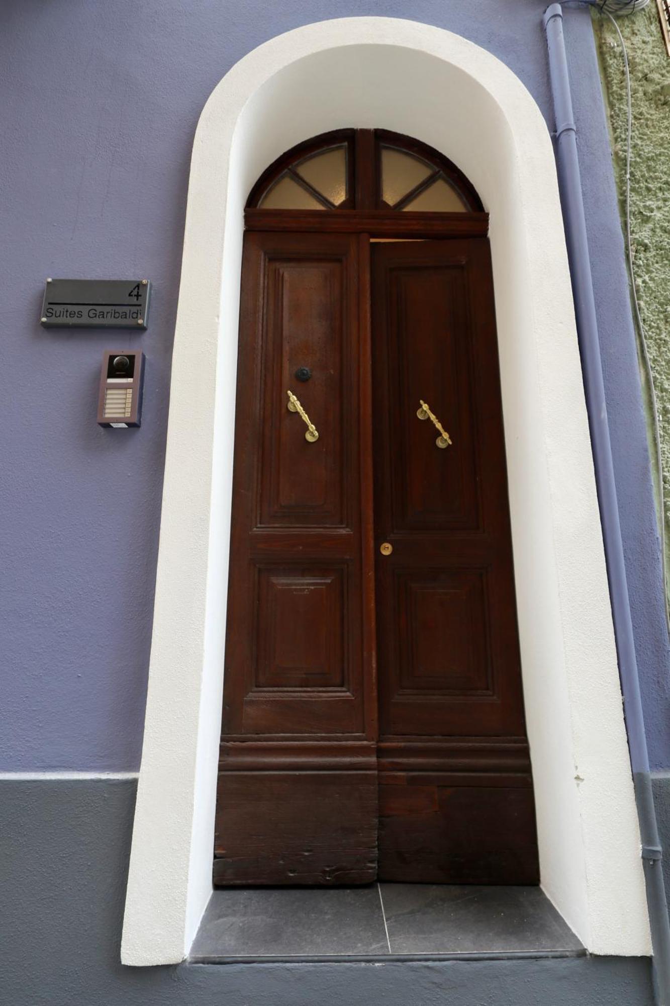 Luxurious Garibaldi Penthouse - Terrace - Great View - Full Renovation - Historical Centre - Amazing * Olbia