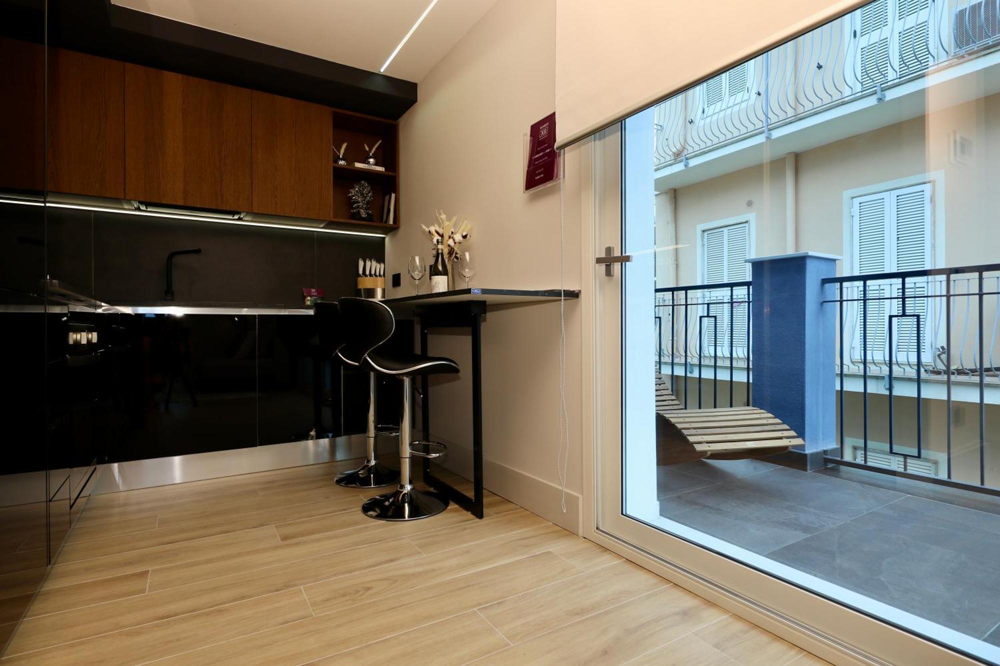 Luxurious Garibaldi Penthouse - Terrace - Great View - Full Renovation - Historical Centre - Amazing * Olbia